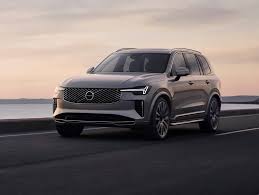 2025 Volvo XC90 SUV Unveiled