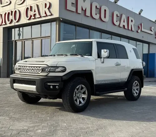 fj cruiser 2022 abu dhabi