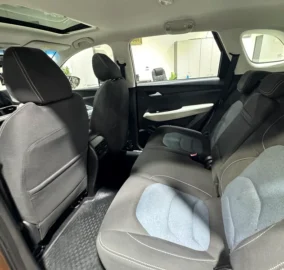 Chevrolet Captiva for sale in abu dhabi used car showroom