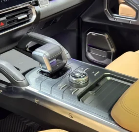 Jetour T2 for sale in abu dhabi at emco cars best used cars dealership