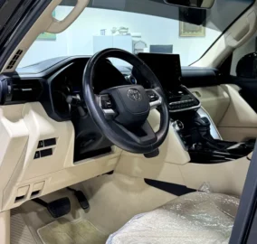 land cruiser exr 2022 for sale in abu dhabi used cars showroom emco cars.