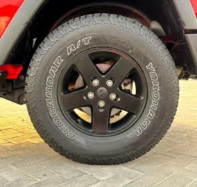 jeep wrangler Unlimited in abudhabi emco cars showroom